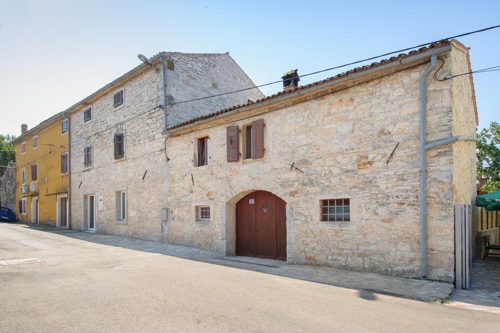 Apartments Borgo 8 Tar-Vabriga Dış mekan fotoğraf